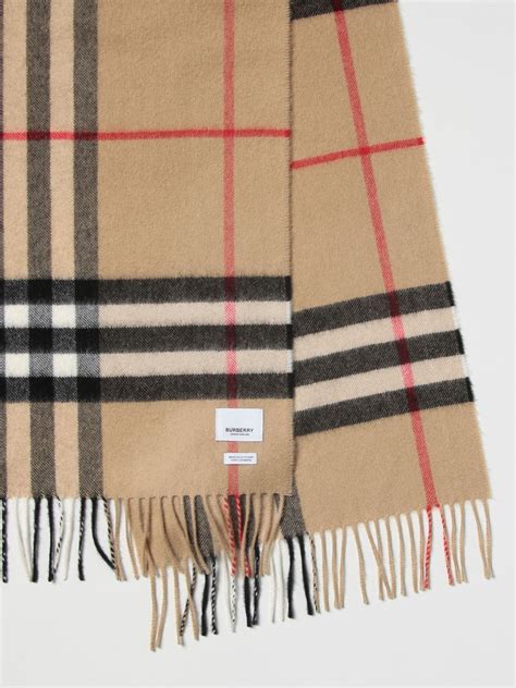 tartan scarf burberry|Burberry tartan pattern.